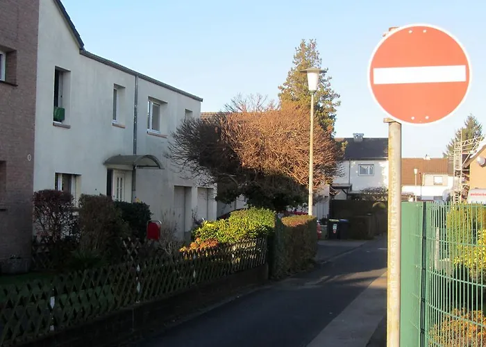 - City, Trade Fair, E-werk 아파트 *